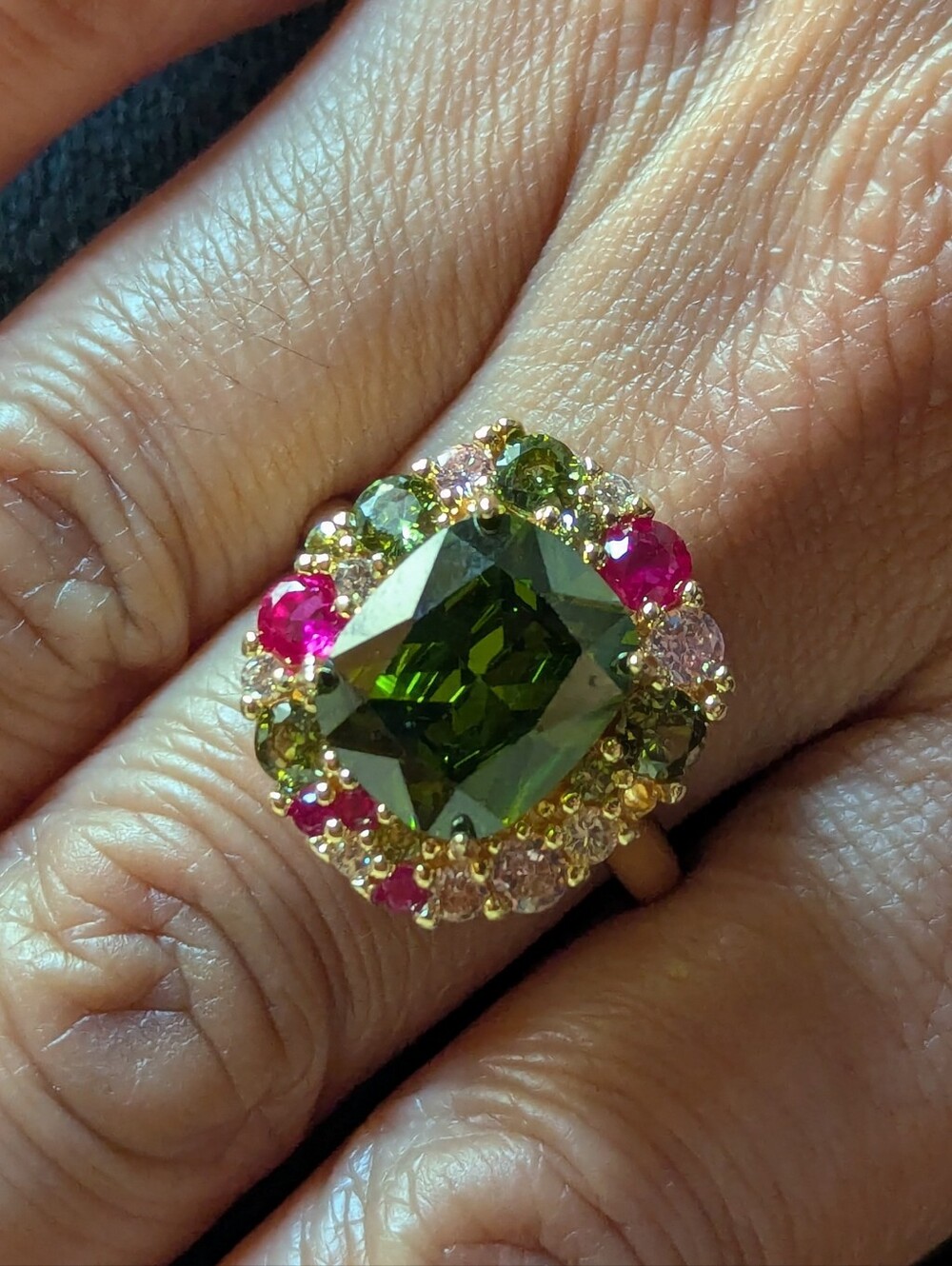 Vintage Style Gold-tone Ring with Green Center and Pink Accent Stones 1920s Sz 8 - Picture 4 of 12